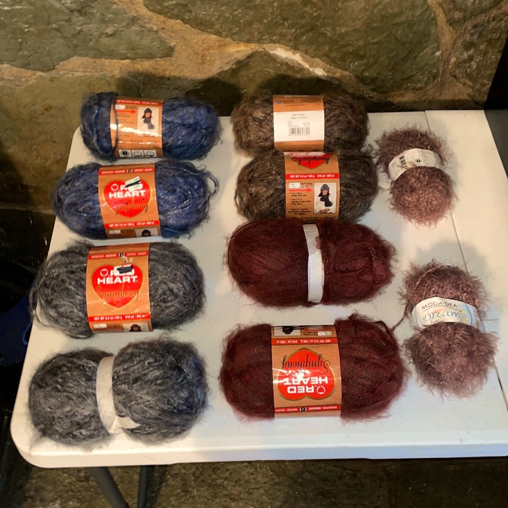 10 Fuzzy Yarns
